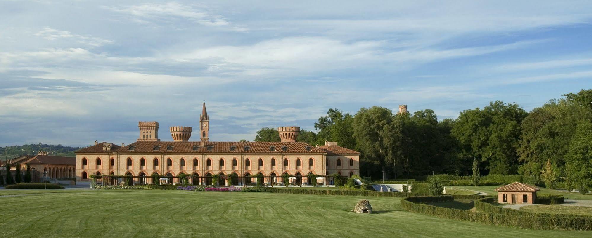 Albergo dell'Agenzia Bra Esterno foto